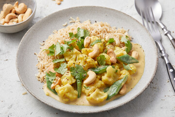 Cauliflower and Yogurt Curry with Brown Rice