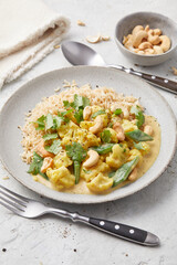 Cauliflower and Yogurt Curry with Brown Rice
