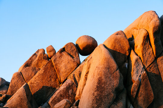 Balancing rock, Joshua tree national park, California, United States