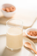 Almond milk is a healthy non-dairy alternative product, free from lactose, rich in protein and vitamins for a good lifestyle.