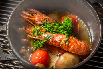 アヒージョ　Outdoor Spanish cuisine Grilled shrimp 