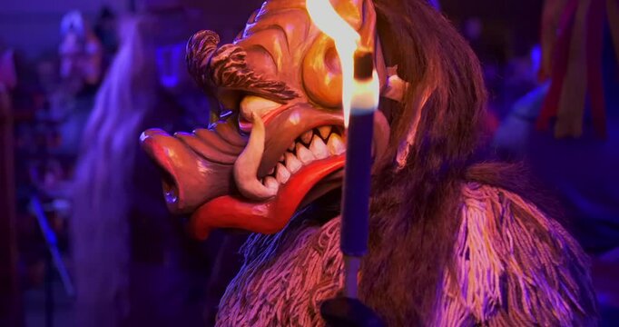 Tradition und Brauchtum,  Perchtenlauf in Kirchseeon,  Bayern, Deutschland, Europa