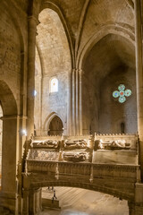 Obraz premium Medieval altar of the Royal Abbey of Santa Maria de Poblet in Catalonia, Spain