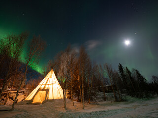 オーロラのある景色