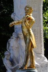 Denkmal Johann Strauss (Sohn) in Wien // Monument Johann Strauss II in Vienna