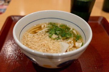 かすうどん