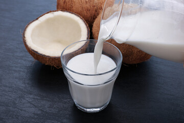 ココナッツミルク