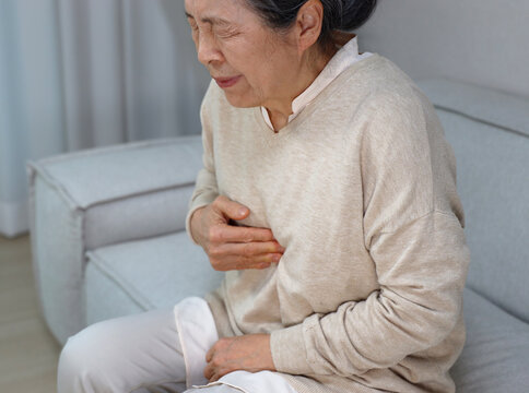 an elderly woman with chest pains