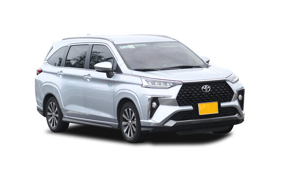Toyota Veloz 2023 1.5L 4 Cylinder on white background.