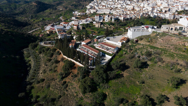 Almog&iacute;a , M&aacute;laga