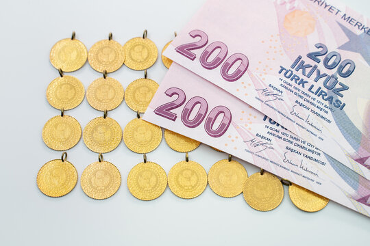 Quarter gold (Turkish gold) and Turkish money banknote