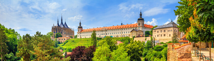Obraz premium Cityscape, panorama, banner - view of the Saint Barbara's Church and the Jesuit College in the town of Kutna Hora, Czech Republic