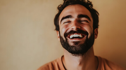 Obraz premium Portrait of a happy, laughing man