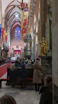 Sermon, Divine service, Saint John the Baptist Archcathedral (Archikatedra Świętego Jana Chrzciciela). Wrocław, Poland.