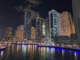 Fototapeta premium Dubai city harbour and marina in the night