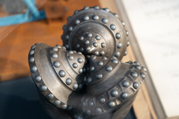 Drill bits. Perforator button for water wells. Tricone bit. Equipment for water and coal wells....