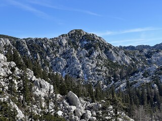 Strict reserve of rocky limestone peaks Hajducki and Rozanski kukovi - Northern Velebit National Park, Croatia (Strogi rezervat Hajdučki i Rožanski kukovi - Nacionalni park Sjeverni Velebit, Hrvatska)