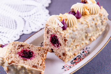 Travel Cake, Gateaux de Voyage with white chocolate ganache