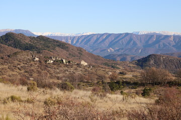 village ruiné de Vieux Noyers, 04