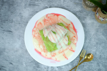 Green Pandan Pancakes Creamy Delight with Pink Sauce