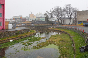 Beautiful traditional Korean wooden architecture, showcasing the elegance of Hanok style buildings.