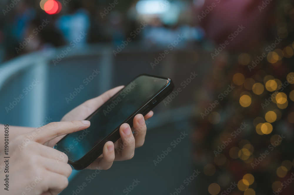 Aufkleber social media marketing concept. hands using smartphone typing, chatting conversation in chat box ico