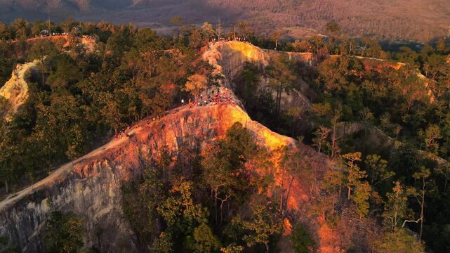 Aerial Panning Shot Of Adventurous Tourists On Top Of Mountains During Vacation - Pai, Thailand