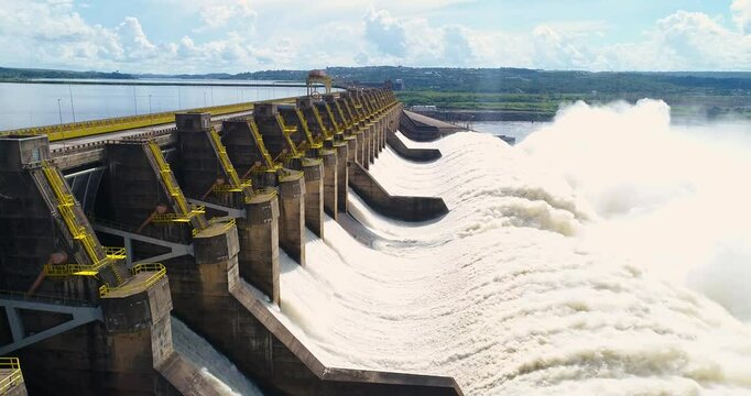 hydroelectric plant Tucuru&iacute; dam Par&aacute; Brazil low flight