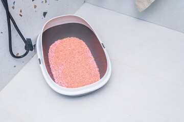Cat litter with pink soy filler