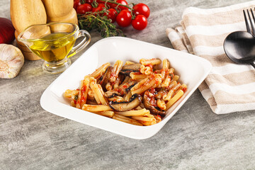 Italian cuisine - casafecce with mushrooms