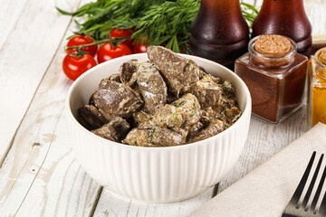 Roasted chicken liver with cream