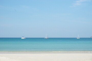 Obraz premium boat on the beach