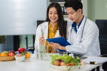 Microbiologists & Nutrition Specialists, Molecular Analysis in Food Science Labs.