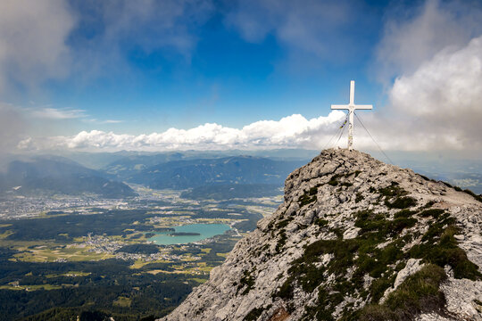Bergkuppe Blick in Tal