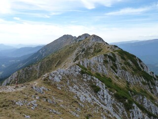 Obraz premium Hiking in Romania. The Piatra Craiului ridge in the Carpathian mountains