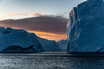 Eisberge im Ilulissat Eisfjord, Grönland