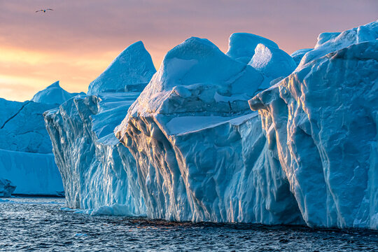 Eisberge im Ilulissat Eisfjord, Gr&ouml;nland