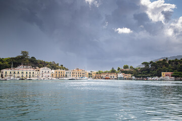 Obraz premium porto d'Ischia, beautiful island in Italy