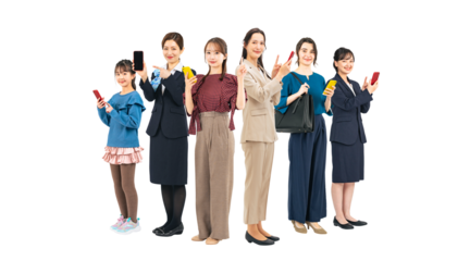 スマホを使う幅広い世代の女性グループ　手作業で精密に切り抜いた背景透過全身写真PNG（1人ずつのPNG画像も販売しております。作成者リンクから「PNG」で検索してください）