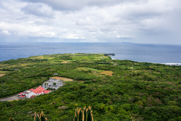 日本の沖縄県国頭村の大石林山の美しい風景