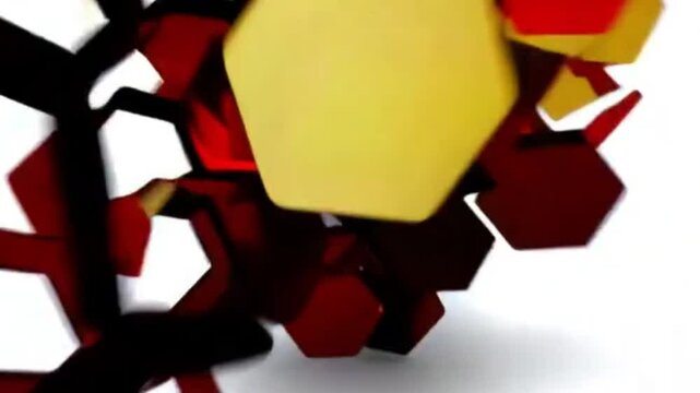 estructura octagonal roja y amarilla