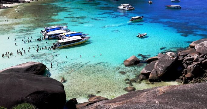 Similan Archipelago.Sun, sand, coast and clear water.The Similan Islands are known as the "Coral Garden", where you can see spectacular coral reefs, and a large number of Dori fish and clownfish swim 