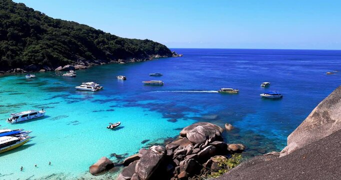 Similan Archipelago.Sun, sand, coast and clear water.The Similan Islands are known as the "Coral Garden", where you can see spectacular coral reefs, and a large number of Dori fish and clownfish swim 