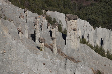 salle de bal des demoiselles coiffées de Théus, 05