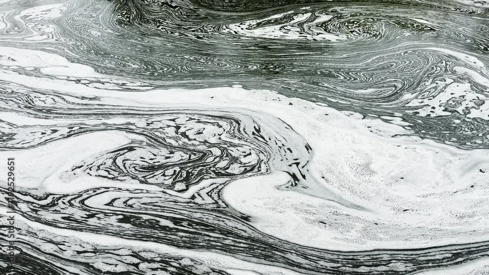 Poster mesmerizing abstract patterns in swirling black and white liquid texture