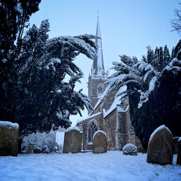 churchyard scene in the snow 