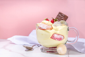 Mochi parfait trendy asian dessert