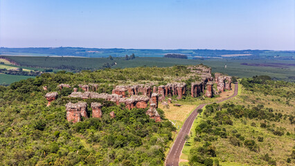 Parque Estadual de Vila Velha, Ponta Grossa, Paraná! uma vista aérea dos Arenitos.