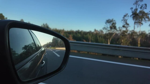 conduzir carro estrada campo