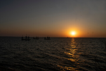 Sunset, dusk, sun, sailboat, fishing boat, lakeside, harbor, fishing, scenery, scenery, fishing, background, illustration
